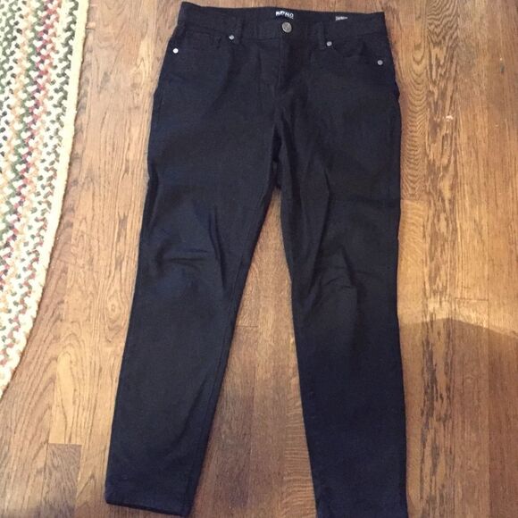Buffalo Daily Mid-Rise Stretch Skinny Ankle Grazer in Black - Picture 1 of 7